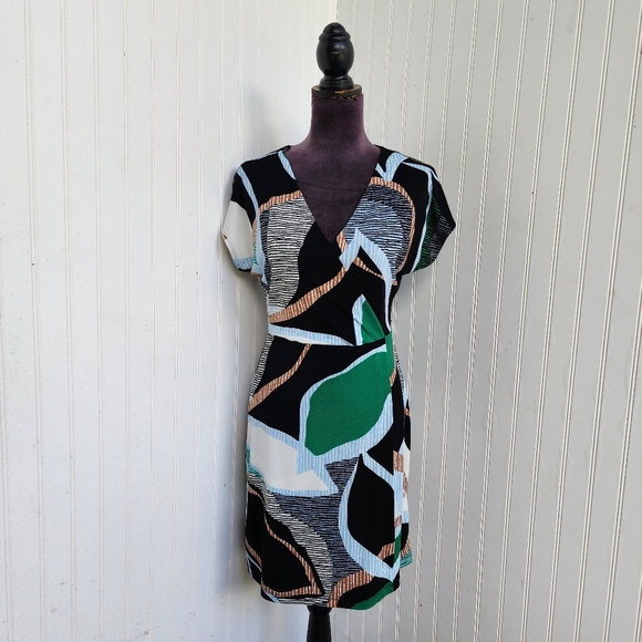 Nine West White Green Tan Faux Wrap Career Knee Length Spring Dress Short S - Picture 1 of 11